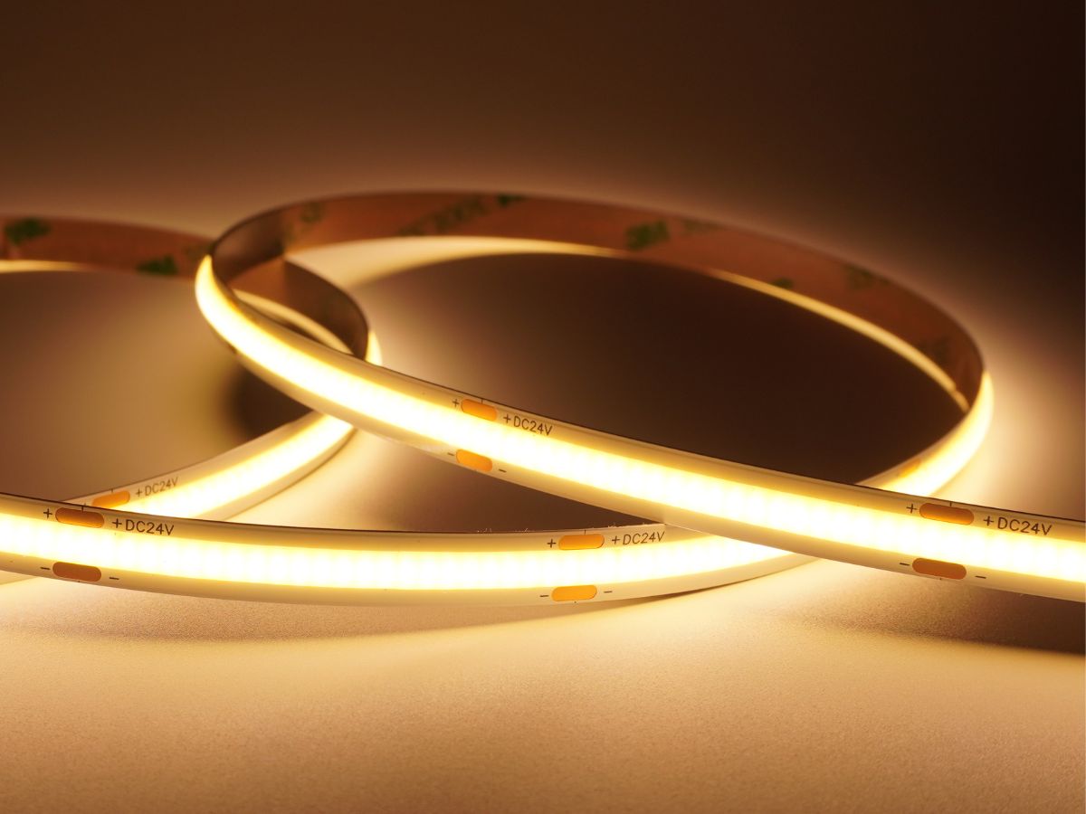 ความหนาแน่น 480 ดวง/เมตร แสงเนียนไม่เห็นจุด