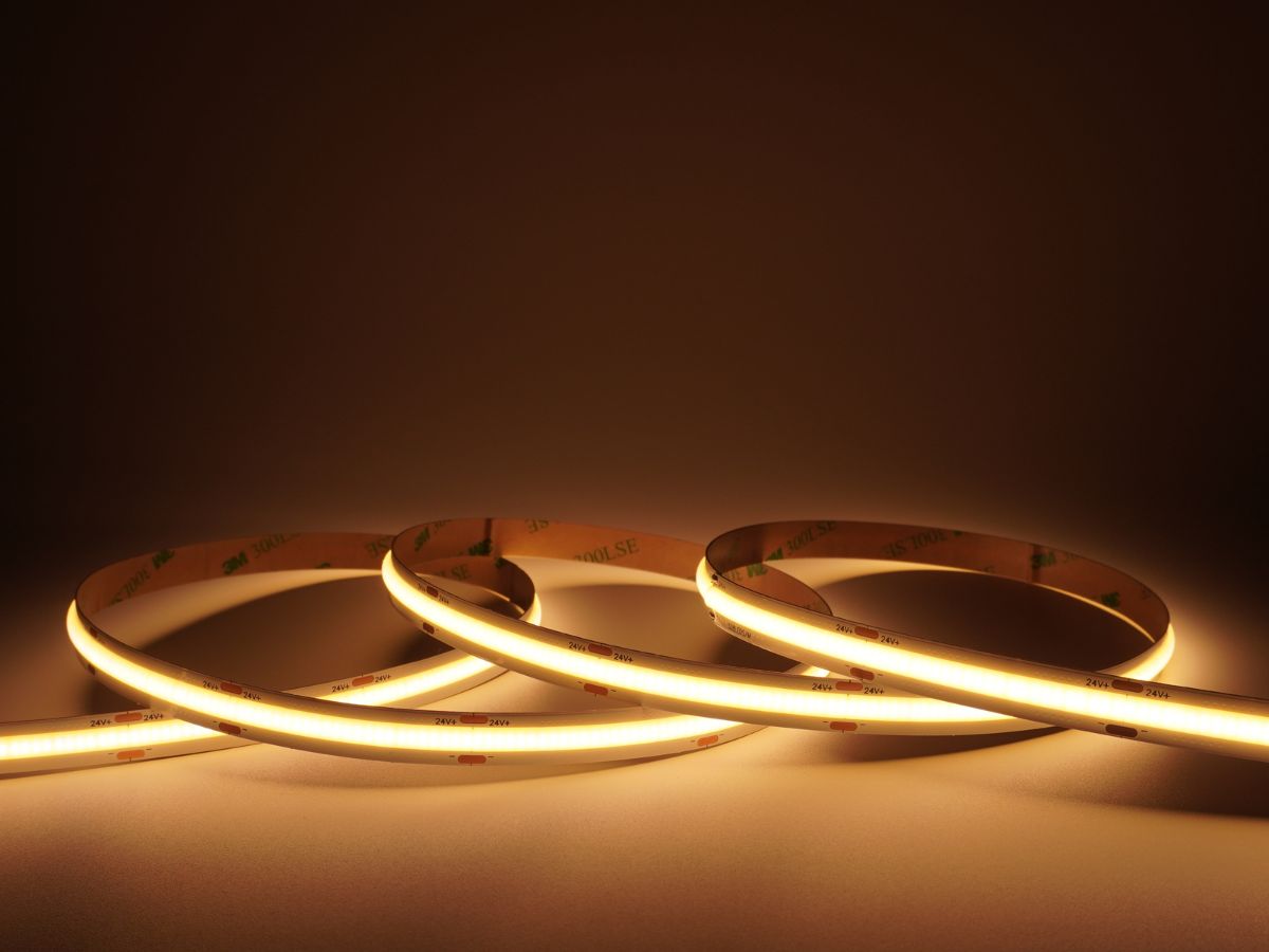 COB LED Strip 528C 24V